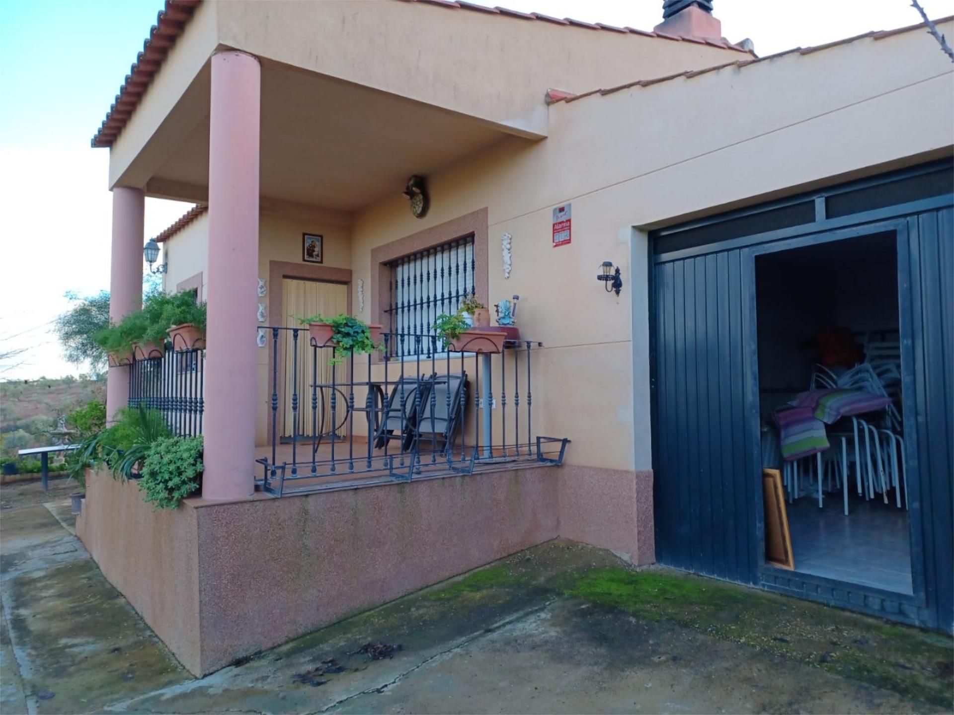 Casa o xalet en venda en Almendralejo amb Terrassa, Piscina i Balcó