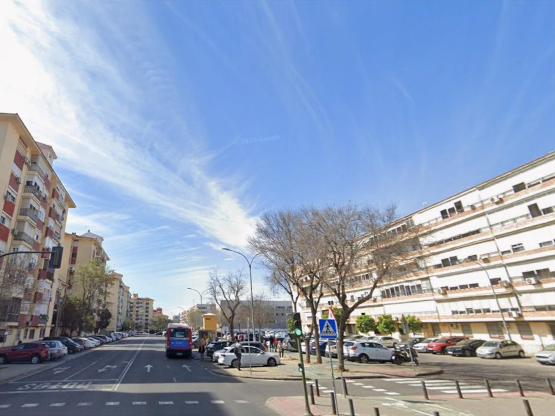 Vista exterior de Pis en venda en  Sevilla Capital amb Terrassa