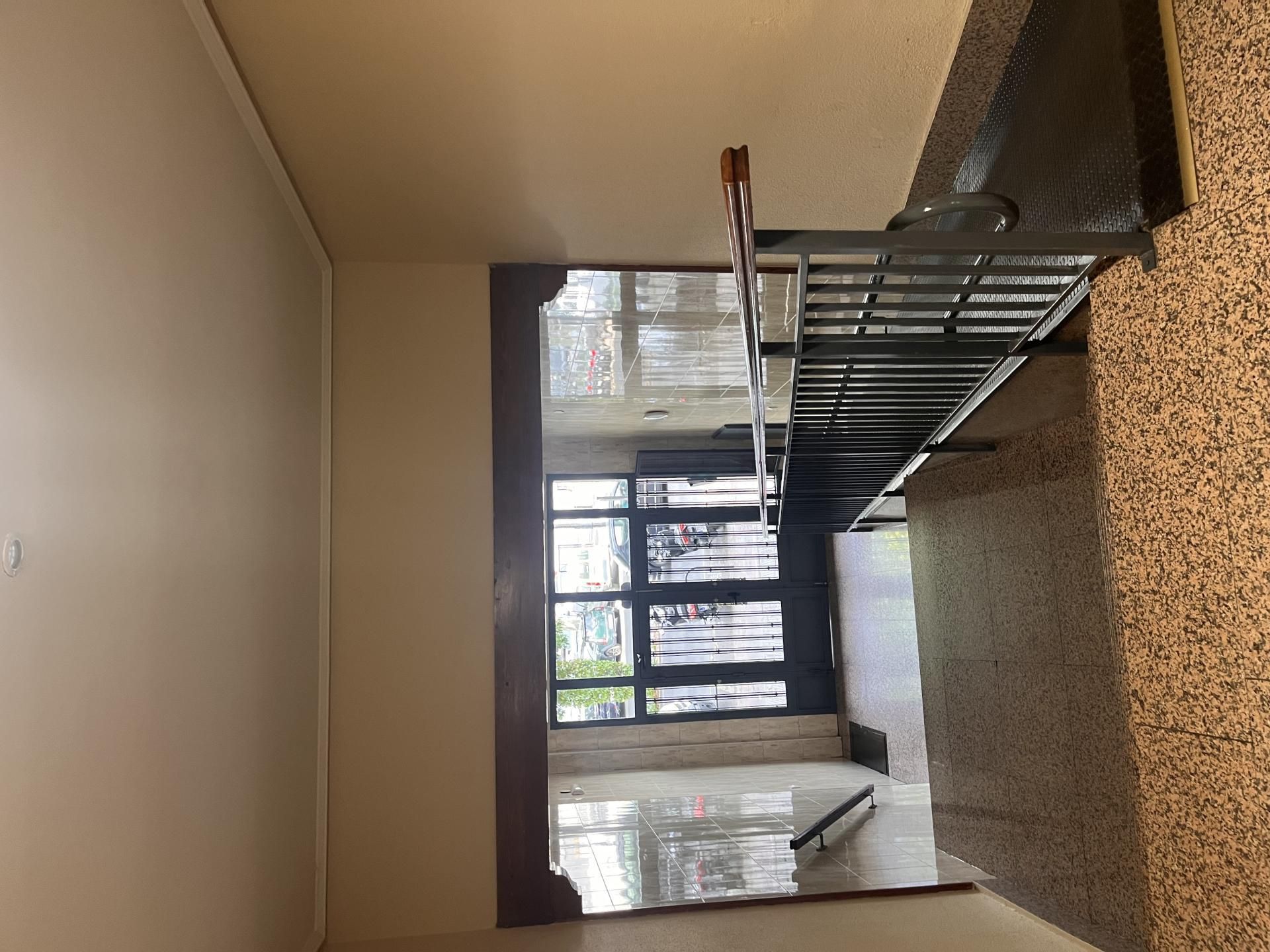 Flat to rent in Avenida Francisco Aguirre, 179, El Pilar - La Estación
