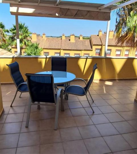 Photo 2 of Apartment to share in Paseo de la Chirina, 16-20, Islantilla Golf, Huelva