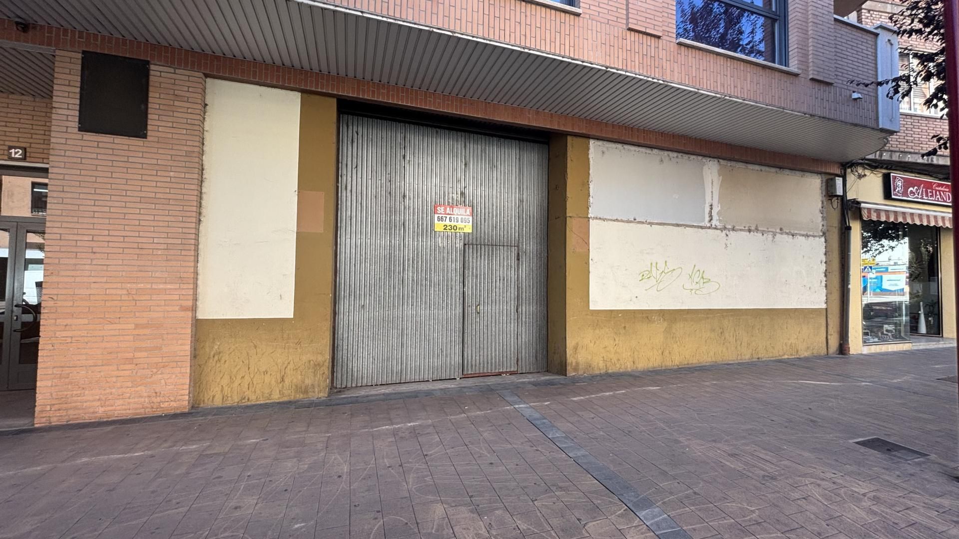 Exterior view of Premises for rent in Calatayud