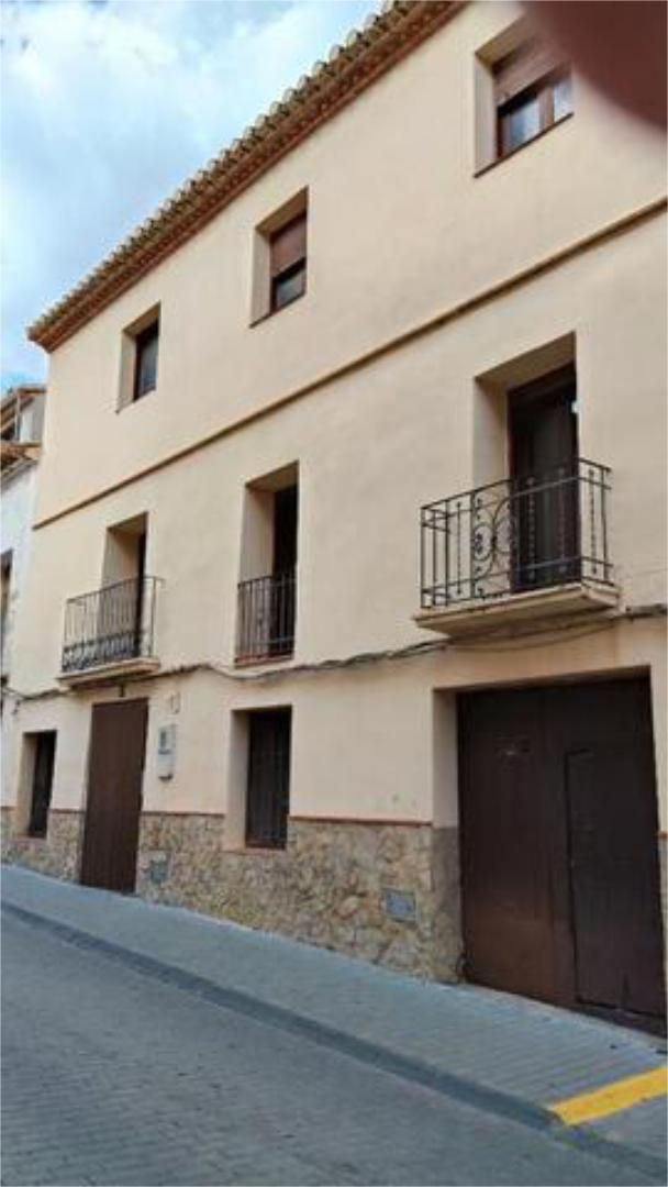 Exterior view of House or chalet for sale in Alcublas  with Terrace