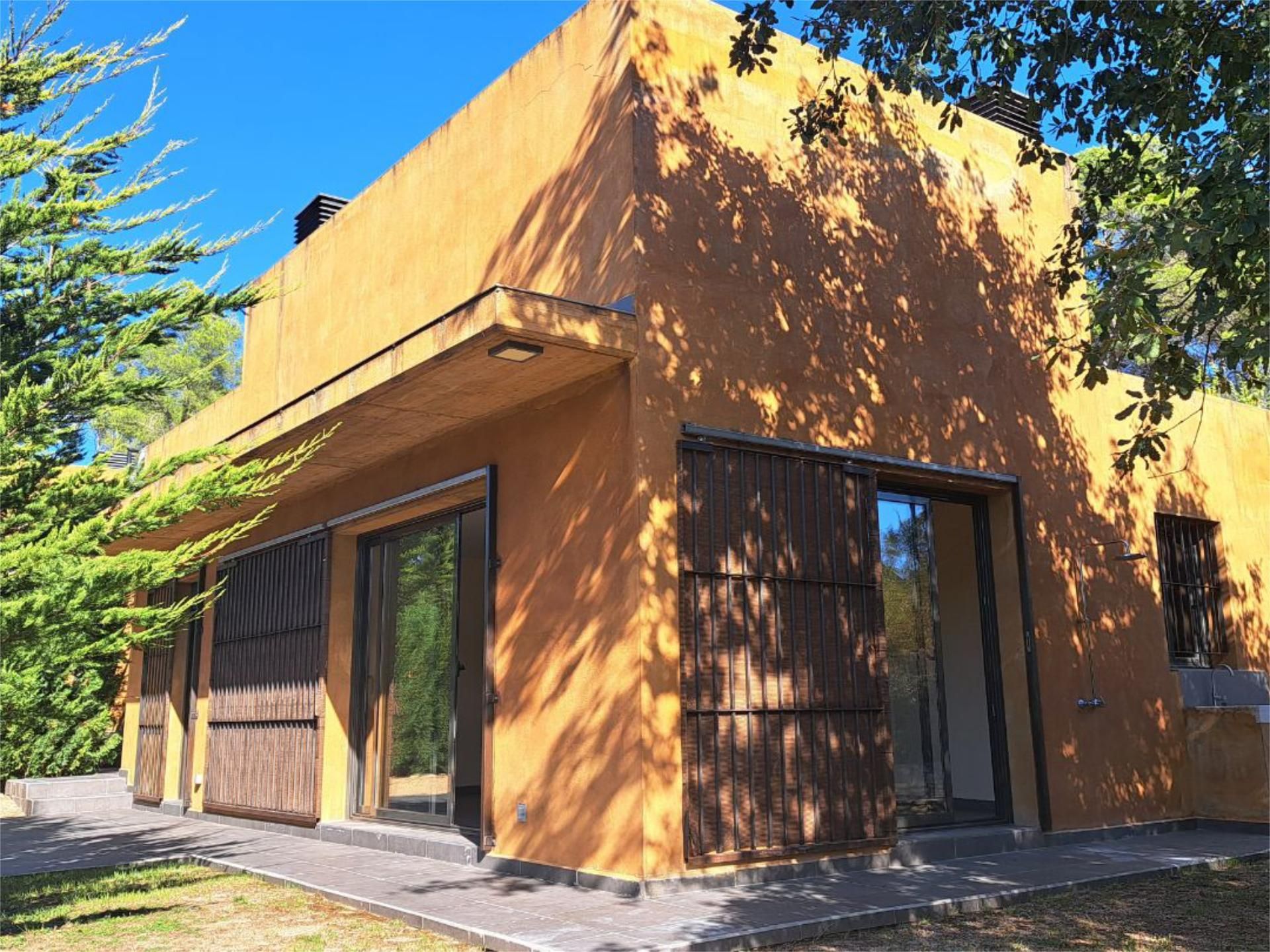 Single-family semi-detached to rent in Carrer Dels Avets, 5, Begues