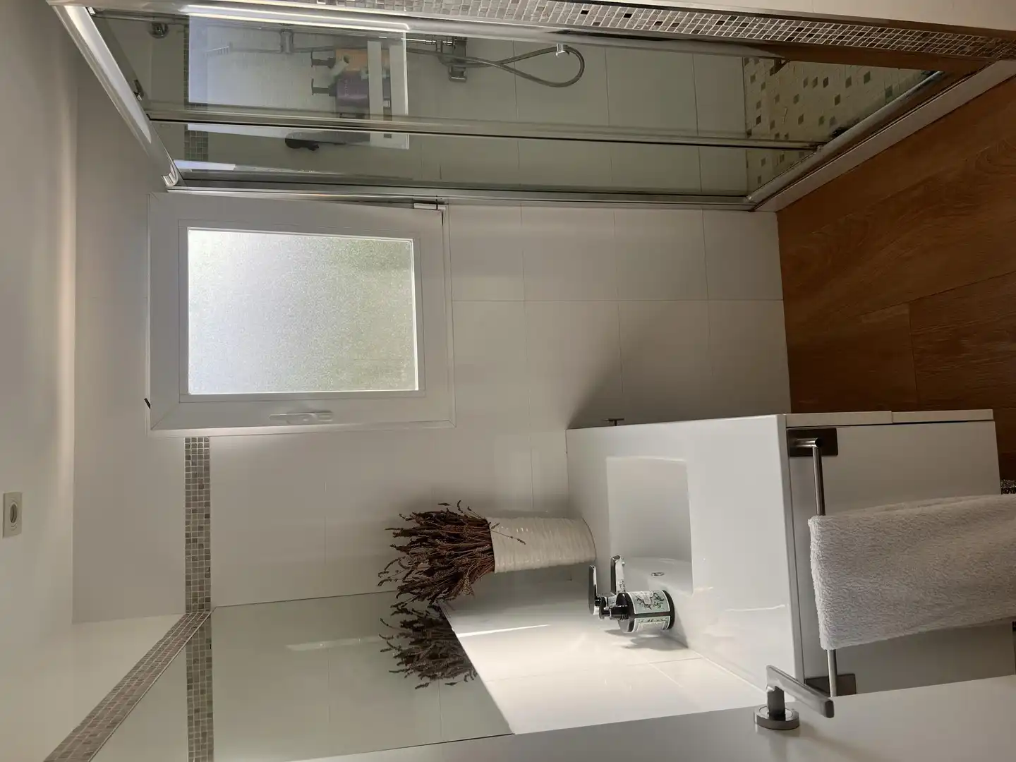 Bathroom of Flat for rent in Benicasim / Benicàssim  with Air Conditioner, Terrace and Balcony