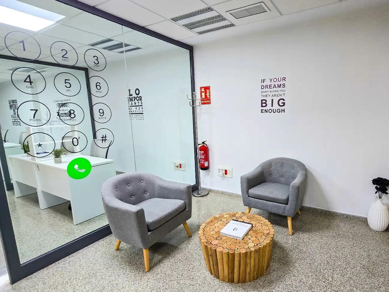 Oficina de alquiler en Carrer del Mestre Joan Maǵal Benzo, 5, Centro Ciudad Oficina de alquiler en Paterna
