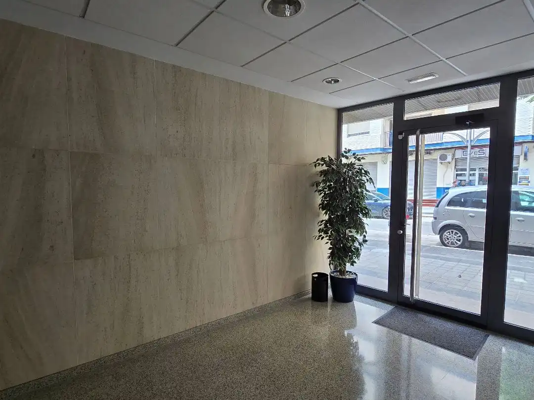 Oficina de alquiler en Carrer del Mestre Joan Maǵal Benzo, 5, Centro Ciudad Oficina de alquiler en Paterna