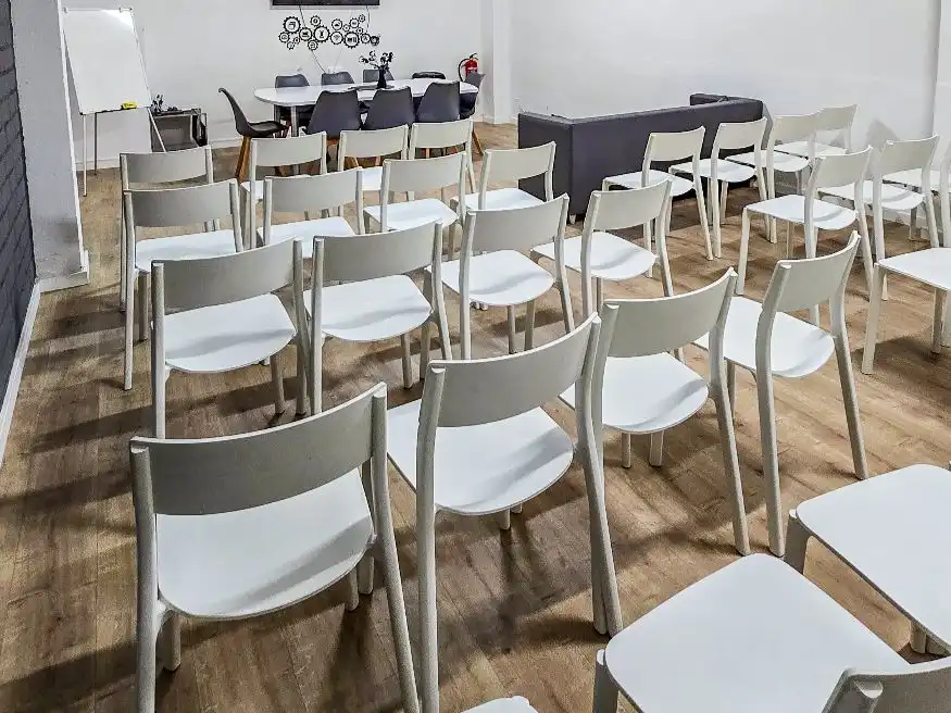 Oficina de alquiler en Carrer del Mestre Joan Maǵal Benzo, 5, Centro Ciudad Oficina de alquiler en Paterna