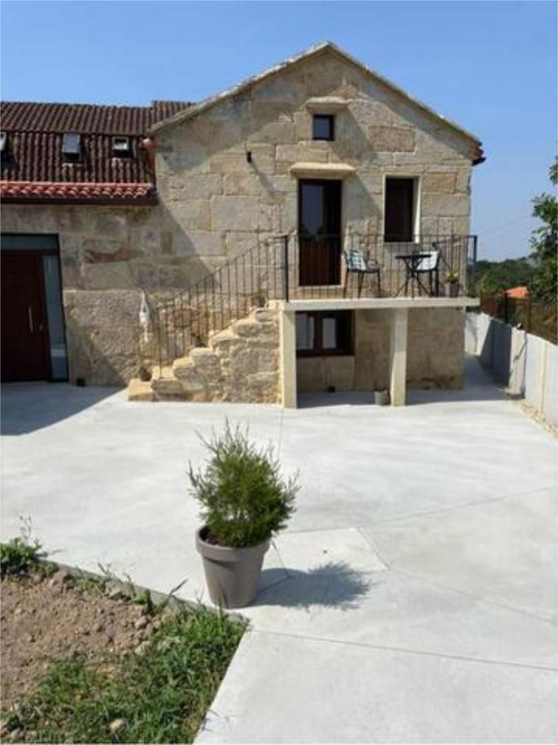 Terrassa de Casa o xalet de lloguer en Pontevedra Capital  amb Calefacció, Jardí privat i Terrassa