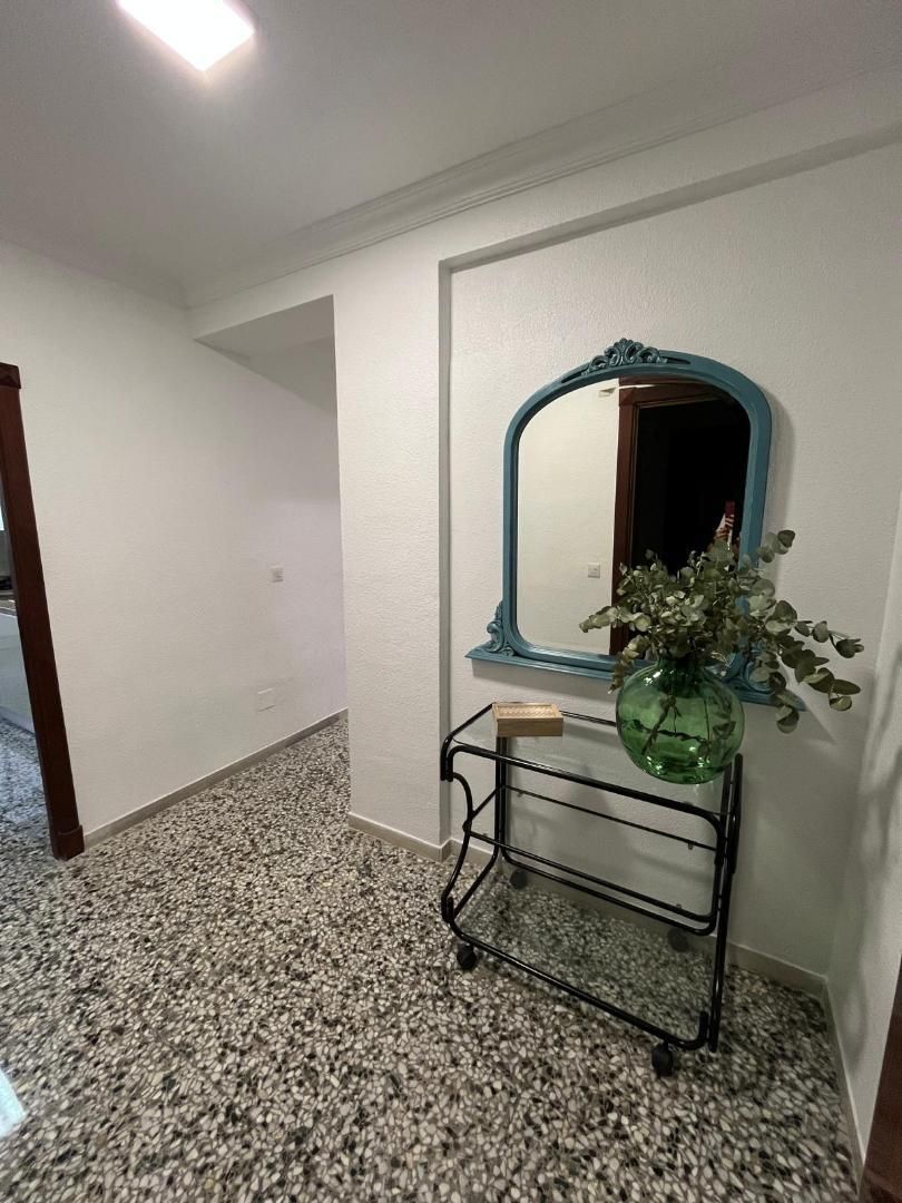 Flat to rent in  Almería Capital  with Air Conditioner, Furnished and Washing machine