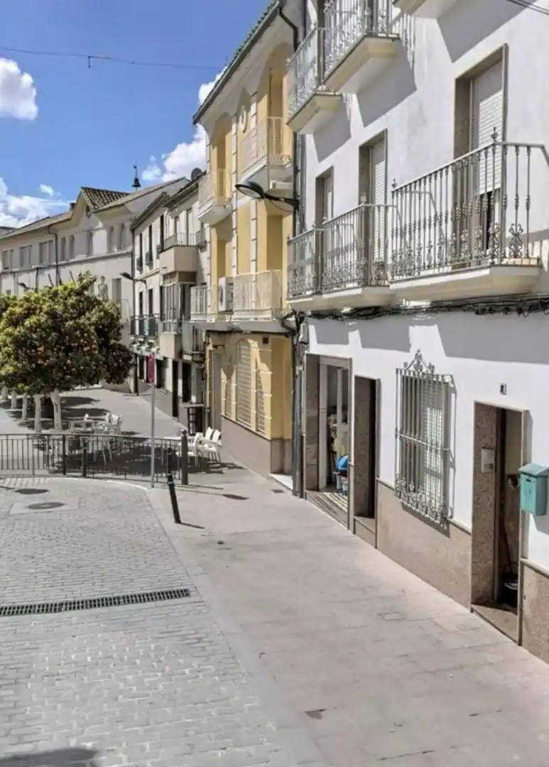 Dúplex en venta en Calle de Rafael de Lara, Monturque Vista exterior de Dúplex en venta en Monturque con Aire acondicionado, Calefacción y Terraza
