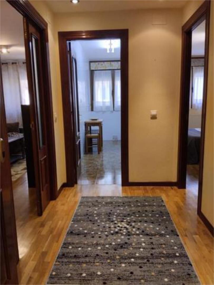 Piso de alquiler en Gijón  con Calefacción, Trastero y Amueblado
