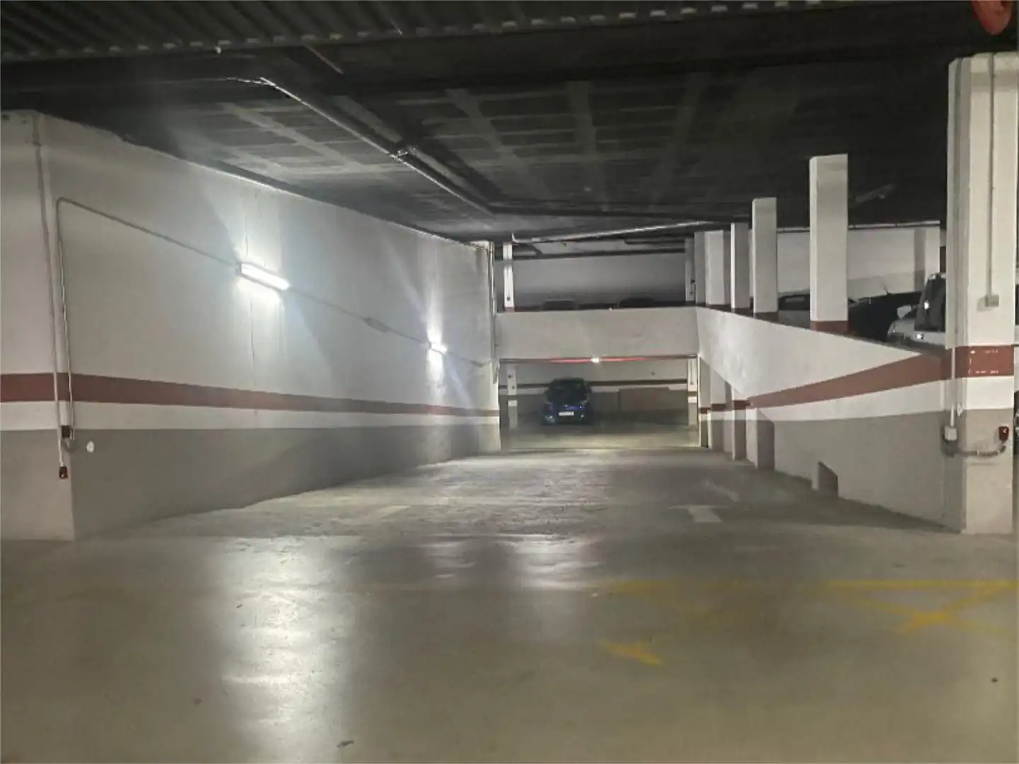 Garage for sale in Calle Médico Andrés Boldó, 2, Paus - Poligono San Blas Parking of Garage for sale in Alicante / Alacant