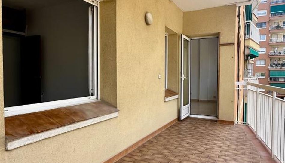 Flat for sale in Avinguda de Sant Salvador, 41, Llefià, Badalona - image 1 Photo 1 of Flat for sale in Avinguda de Sant Salvador, 41, Llefià, Badalona