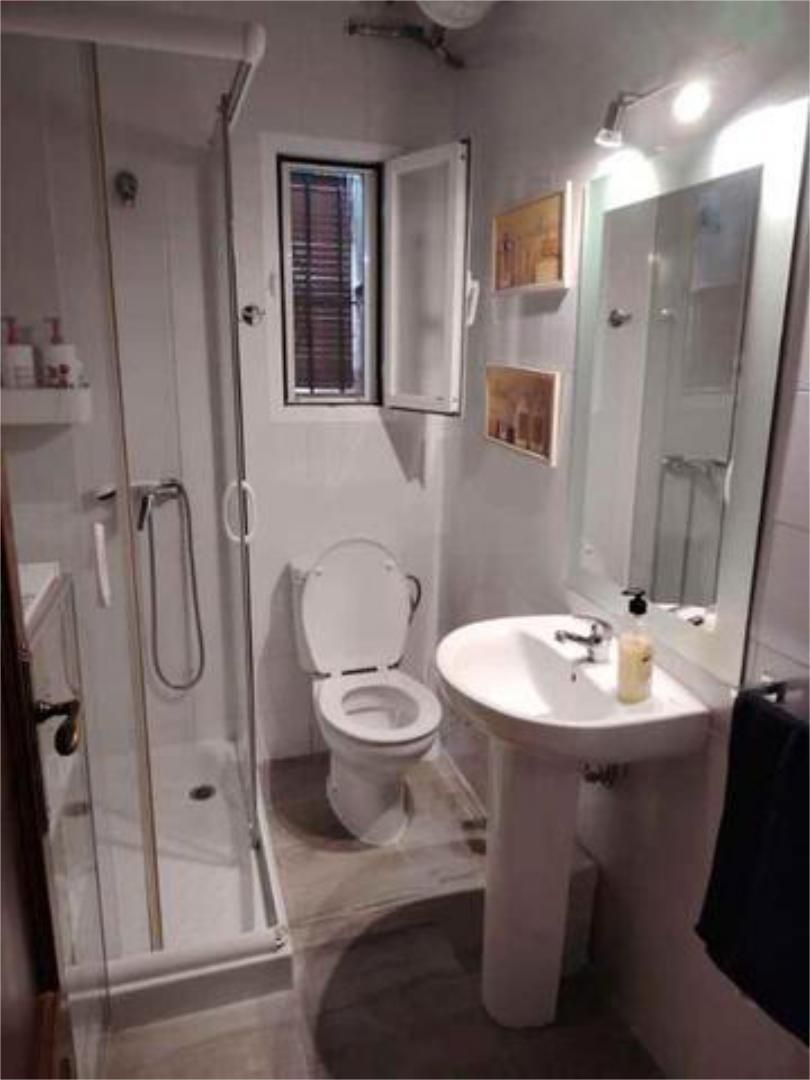 Bathroom of Apartment to rent in Chiclana de la Frontera  with Heating, Private garden and Furnished