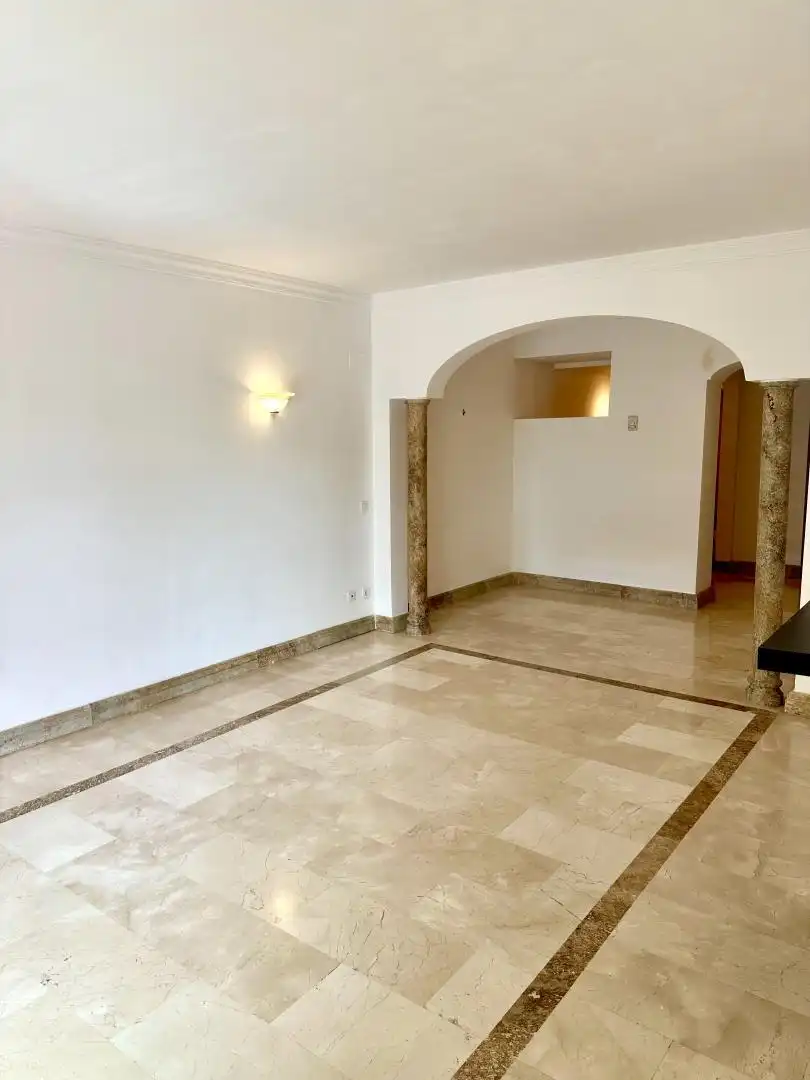 Apartamento de alquiler en Carrer de Rotterdam, 1, Santa Ponça Apartamento de alquiler en Calvià con Aire acondicionado, Calefacción y Jardín privado