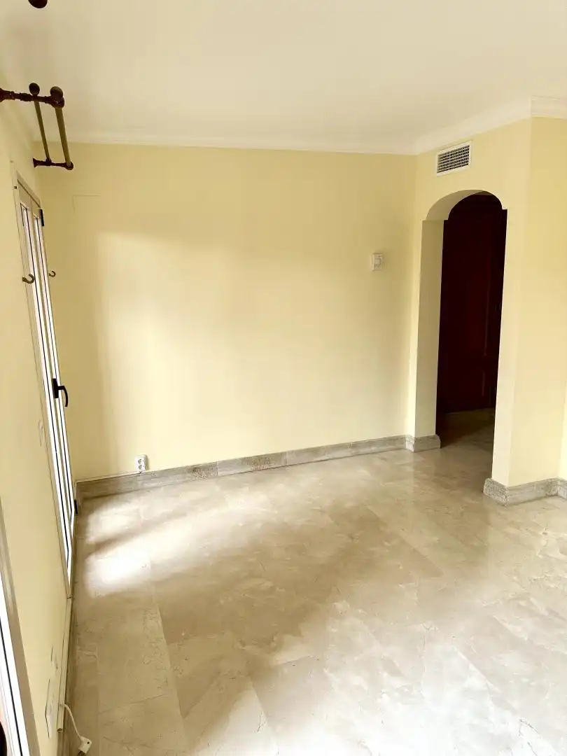 Apartamento de alquiler en Carrer de Rotterdam, 1, Santa Ponça Apartamento de alquiler en Calvià con Aire acondicionado, Calefacción y Jardín privado