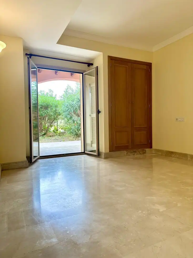Apartamento de alquiler en Carrer de Rotterdam, 1, Santa Ponça Apartamento de alquiler en Calvià con Aire acondicionado, Calefacción y Jardín privado