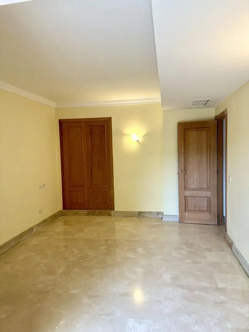 Apartamento de alquiler en Carrer de Rotterdam, 1, Santa Ponça Apartamento de alquiler en Calvià con Aire acondicionado, Calefacción y Jardín privado