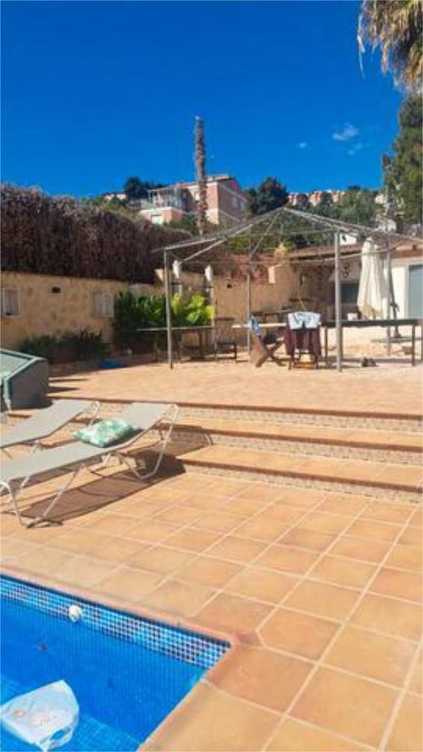 Terrassa de Casa adosada de lloguer en Chiva amb Terrassa i Piscina