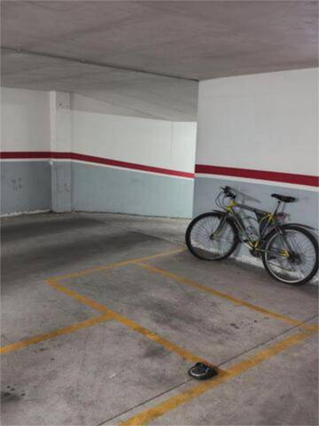Garaje en Alquiler en Crucero