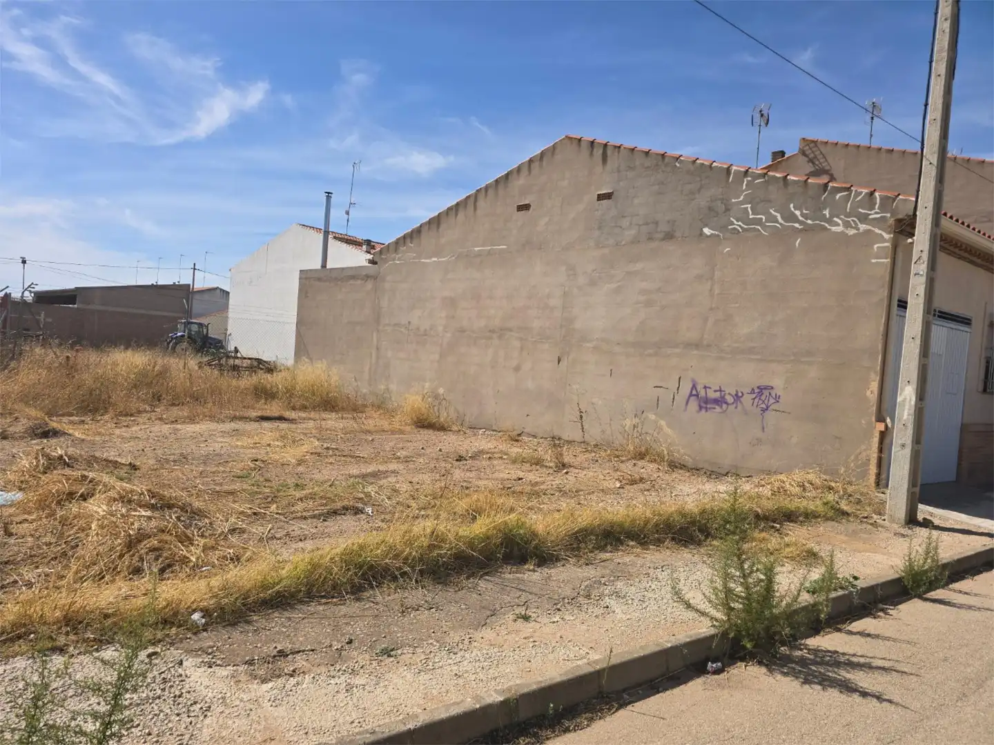 Außenansicht von Residential zum Verkauf in Las Pedroñeras   
