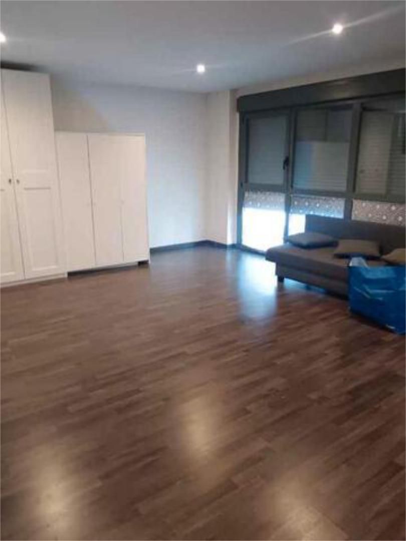 Study to rent in Fontenebro - Altavista