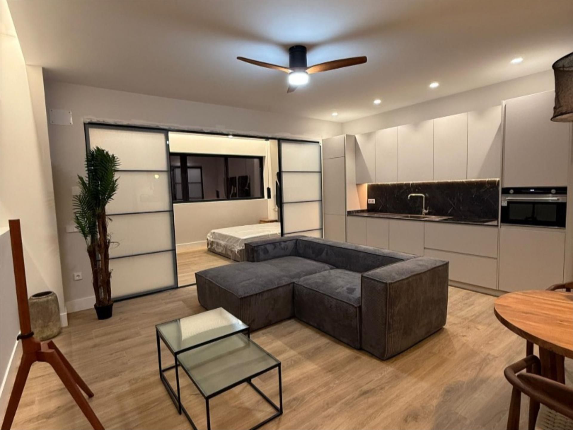 Flat to rent in  Madrid Capital  with Air Conditioner, Heating and Storage room