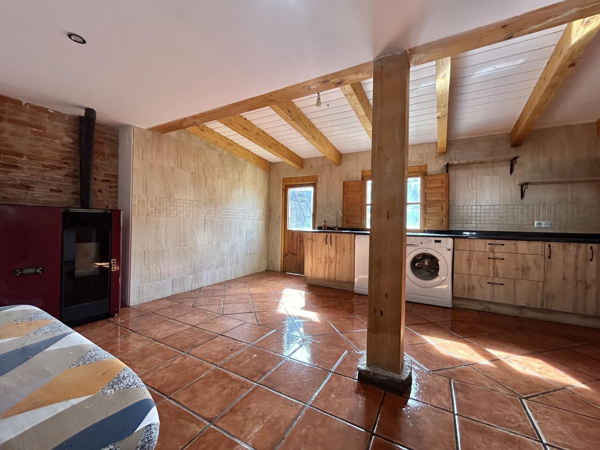 Cuina de Casa o xalet en venda en Soto y Amío amb Calefacció