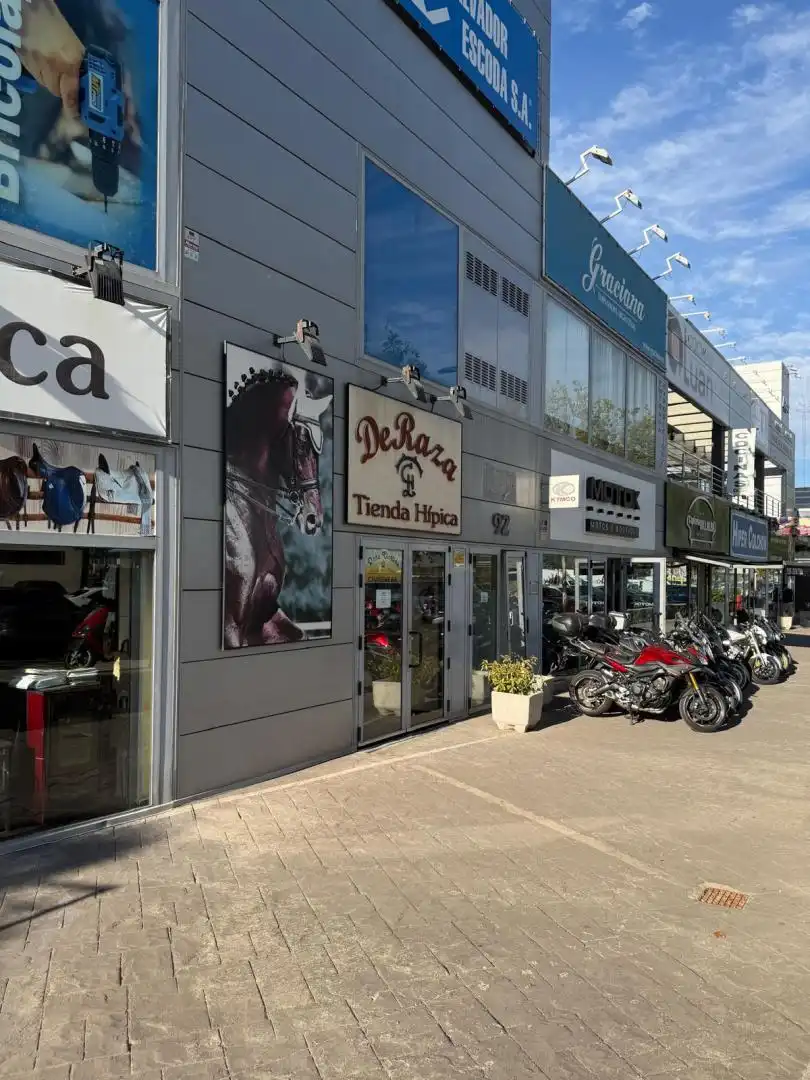 Fabrikhallen zum Verkauf in Calle Azuela, 92, Carlos Ruiz Fabrikhallen zum Verkauf in Calle Azuela, 92, Carlos Ruiz