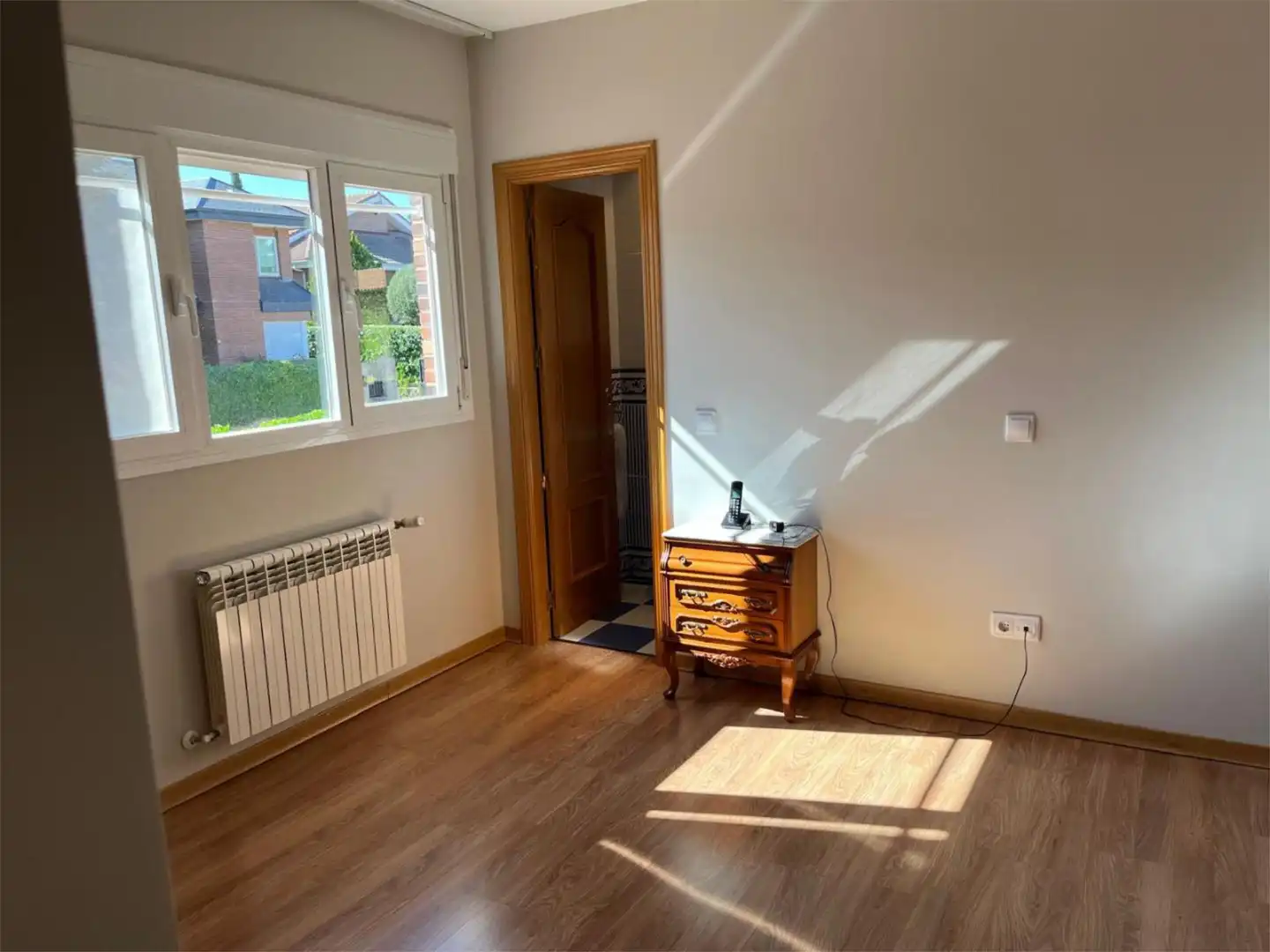 Houses for sale in Las Matas - Peñascales Bedroom of Houses for sale in Las Rozas de Madrid with Air Conditioner, Heating and Private garden