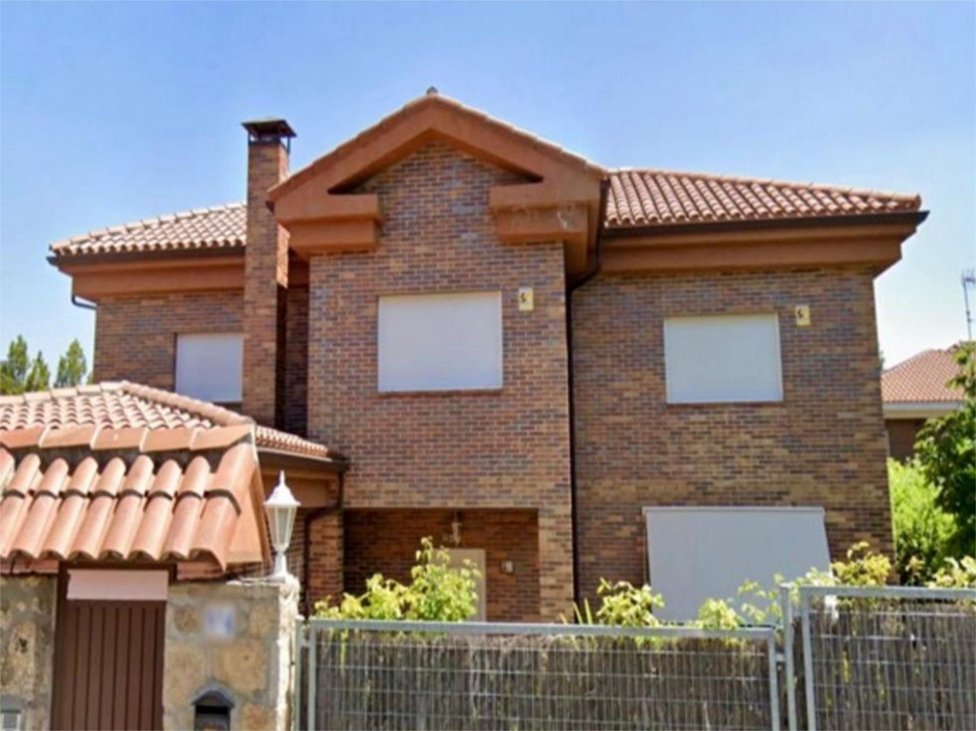 Exterior view of House or chalet for sale in Las Rozas de Madrid  with Air Conditioner, Terrace and Swimming Pool