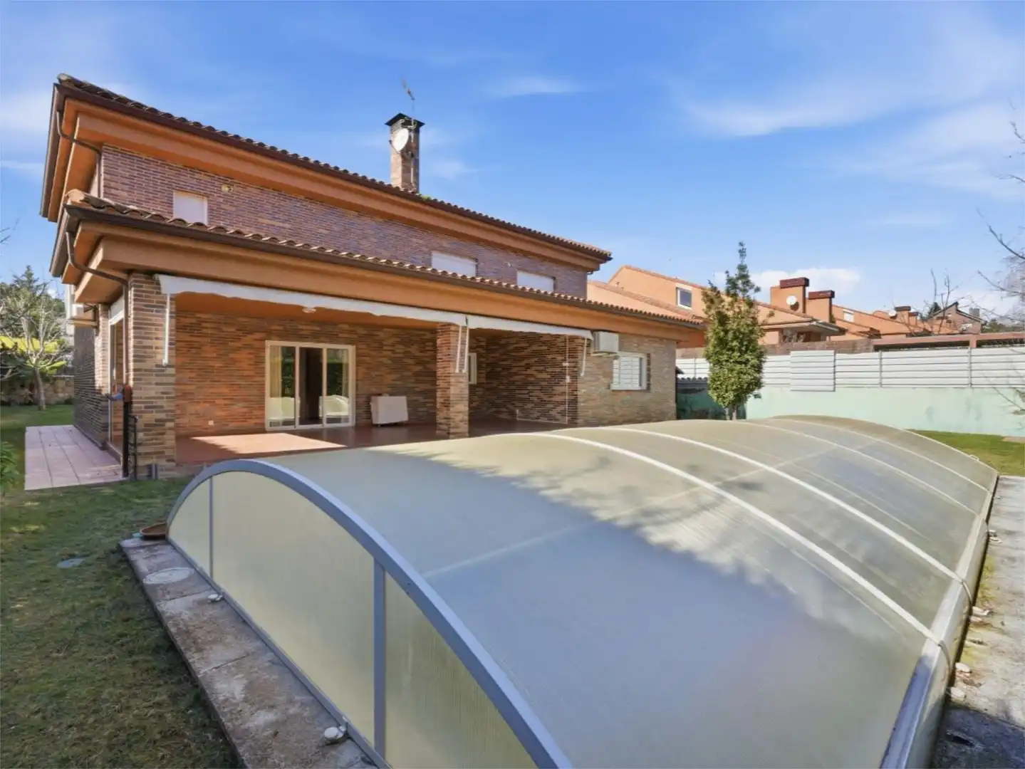 Houses for sale in Las Matas - Peñascales Exterior view of Houses for sale in Las Rozas de Madrid with Air Conditioner, Heating and Private garden