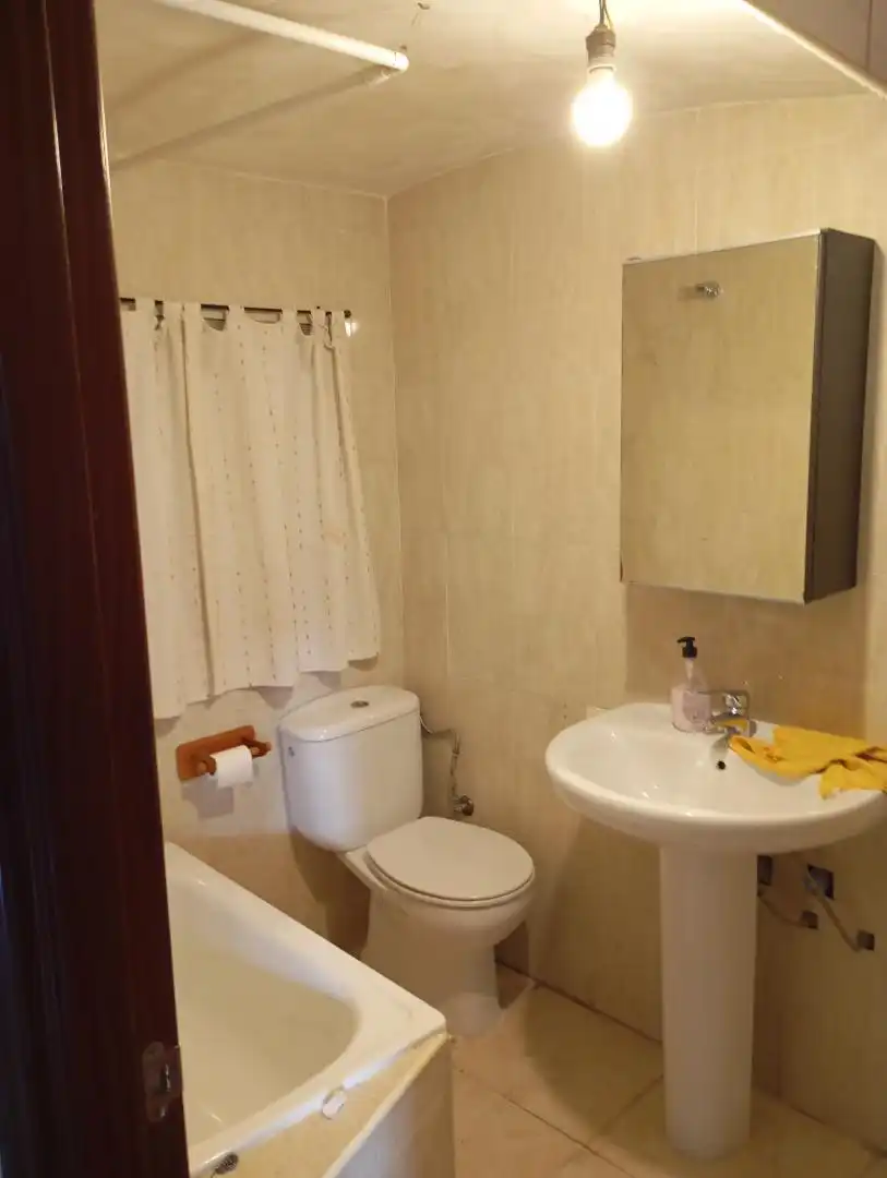 Casa adosada en venta en Avenida Benito Lewin, 50, Venta de Baños Casa adosada en venta en Avenida Benito Lewin, 50, Venta de Baños