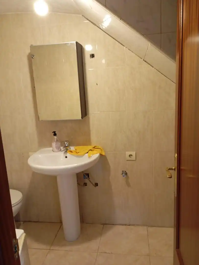 Casa adosada en venta en Avenida Benito Lewin, 50, Venta de Baños Casa adosada en venta en Avenida Benito Lewin, 50, Venta de Baños