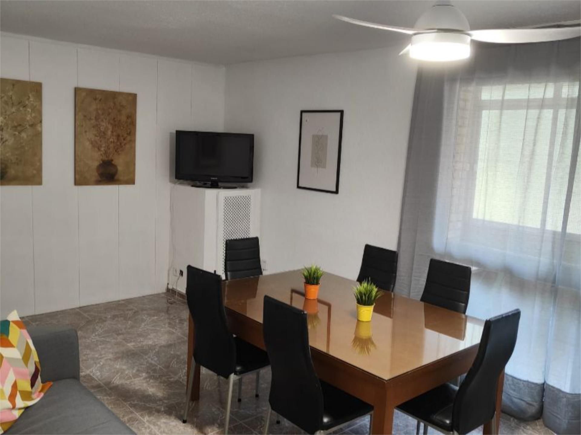 Dining room of Flat to share in  Jaén Capital  with Terrace and Furnished