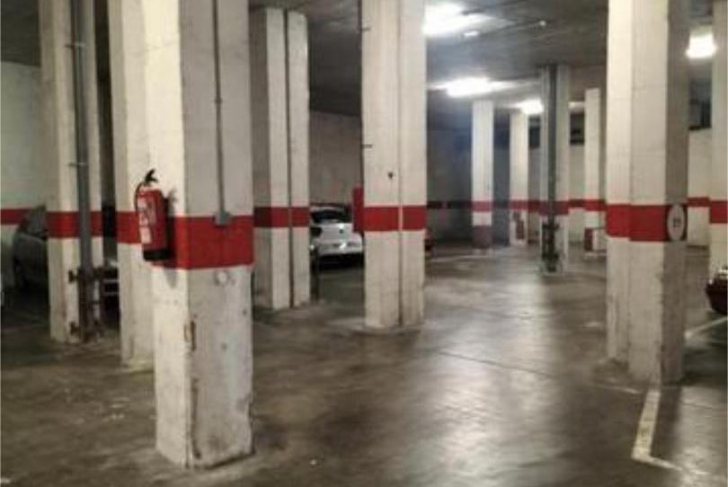 Foto 1 de Garatge de lloguer a Sant Crist, Barcelona