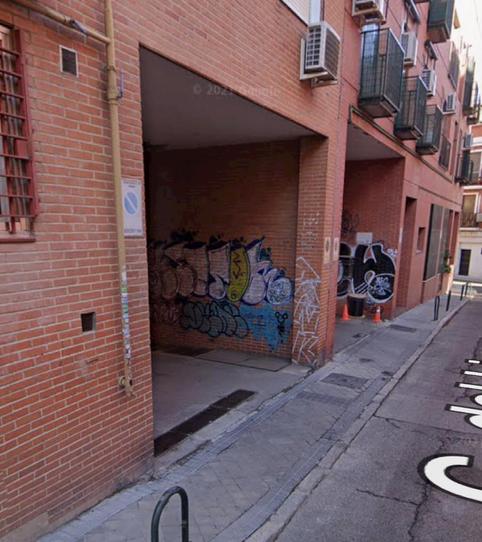 Photo 2 of Garage to rent in Calle del Limonero, 43, Castillejos - Cuzco, Madrid