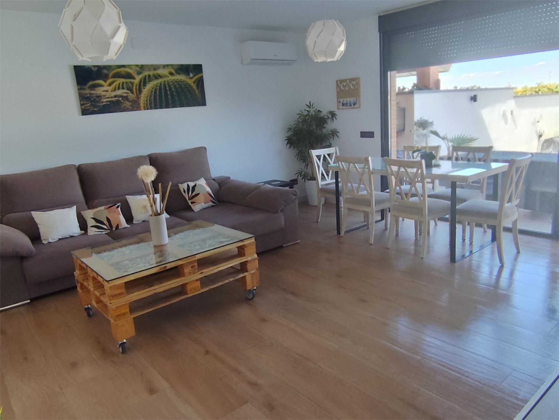 Living room of Single-family semi-detached for sale in Villamiel de Toledo  with Air Conditioner, Heating and Private garden