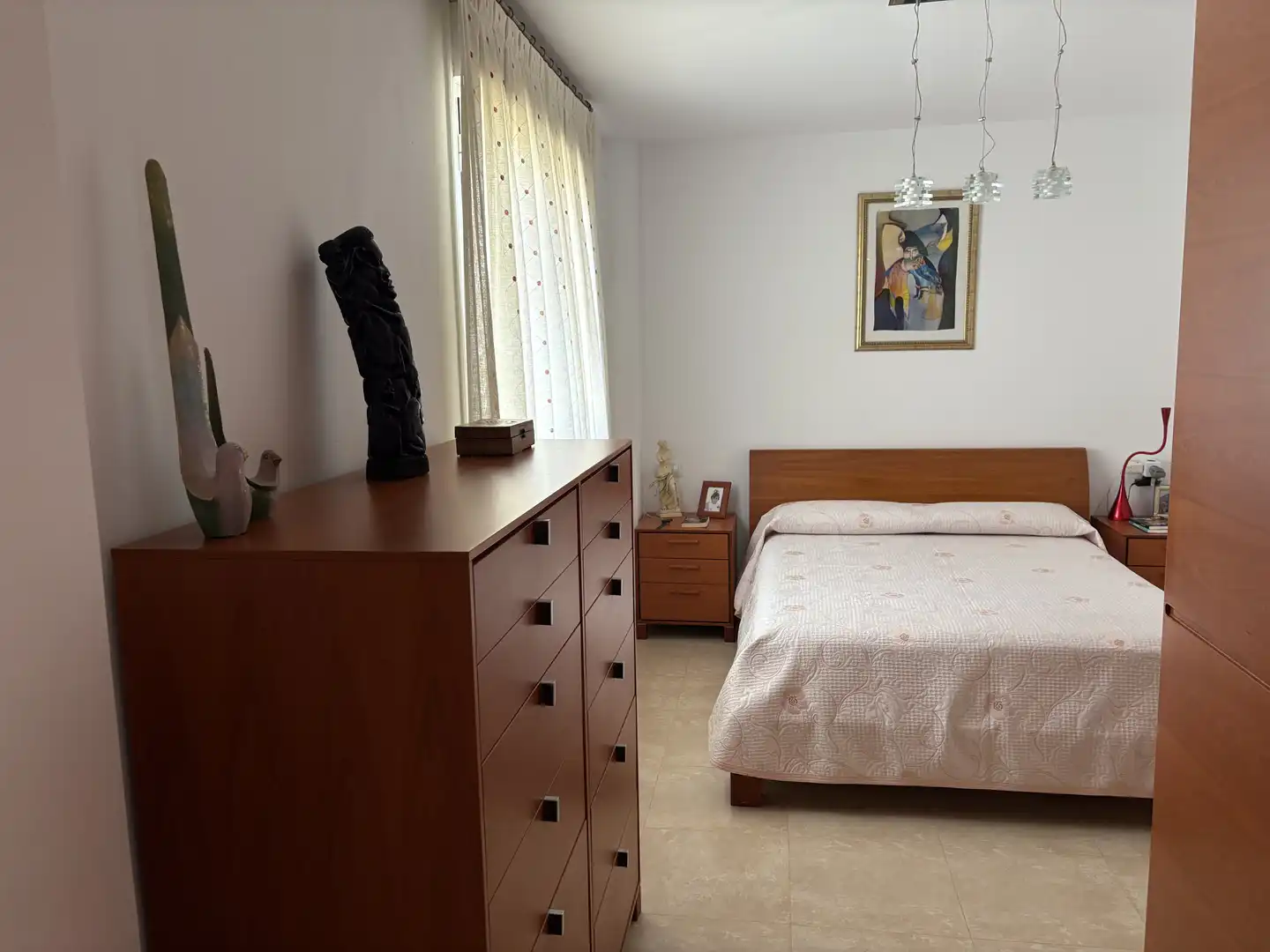 Casa adosada en venta en Carrer Albalat de la Ribera, 28, Cullera Habitación de Casa adosada en venta en Cullera con Terraza, Piscina y Balcón
