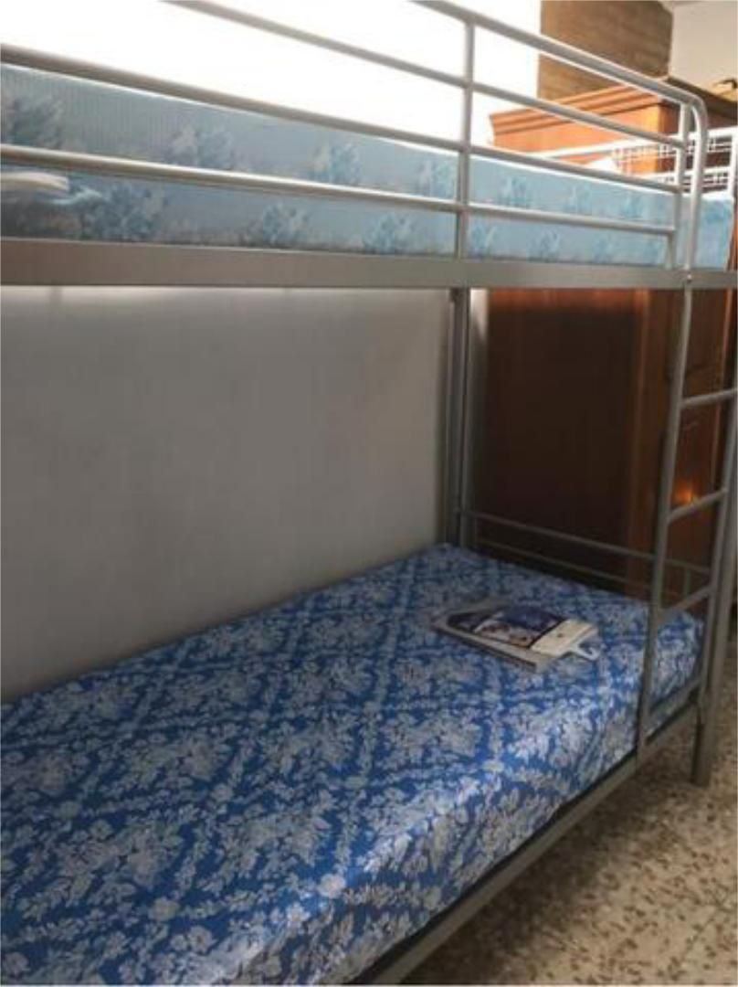 Bedroom of Flat to rent in  Sevilla Capital  with Terrace and Furnished