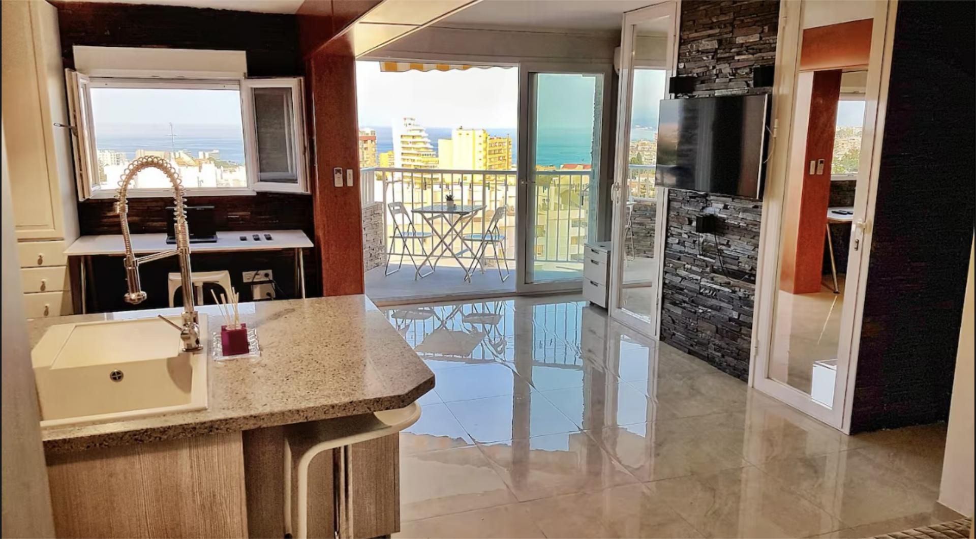 Kitchen of Flat to rent in Benalmádena  with Air Conditioner, Heating and Private garden