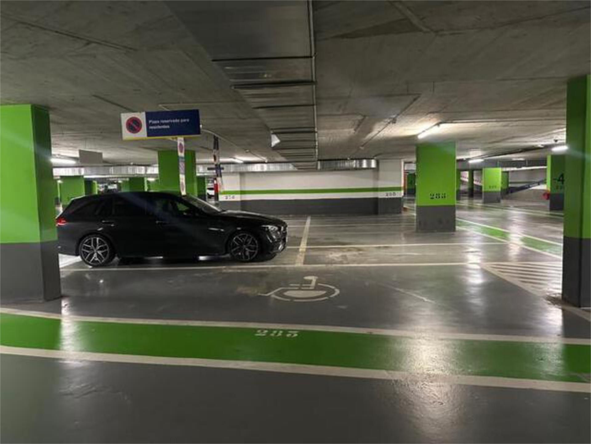 Aparcament de Garatge de lloguer en Bilbao 