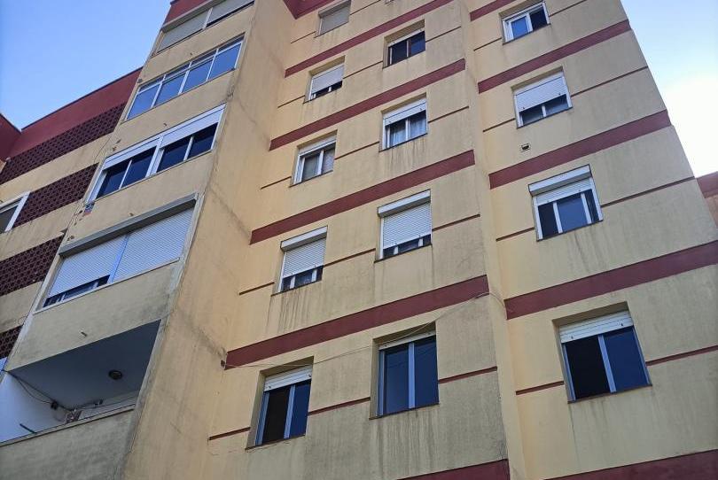 Photo 1 of Flat for sale in Carrer Riu Ter, 4c, Campclar, Tarragona