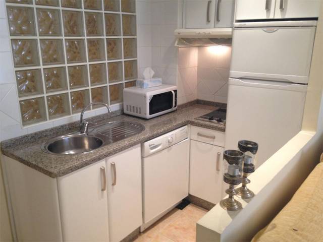 Piso en Alquiler en Calle Concepcion Arenal, 13 en Cortijo Torrequebrada