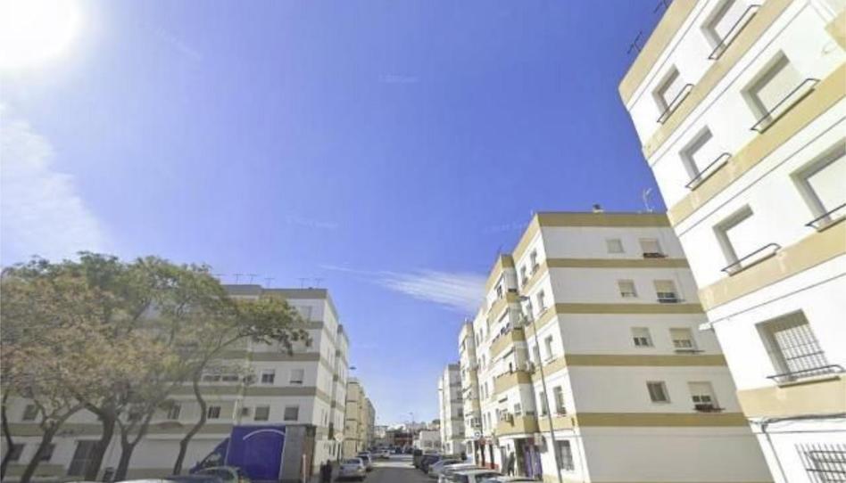 Photo 1 of Flat for sale in Calle de las Adelfas, 6, El Juncal - Vallealto, Cádiz