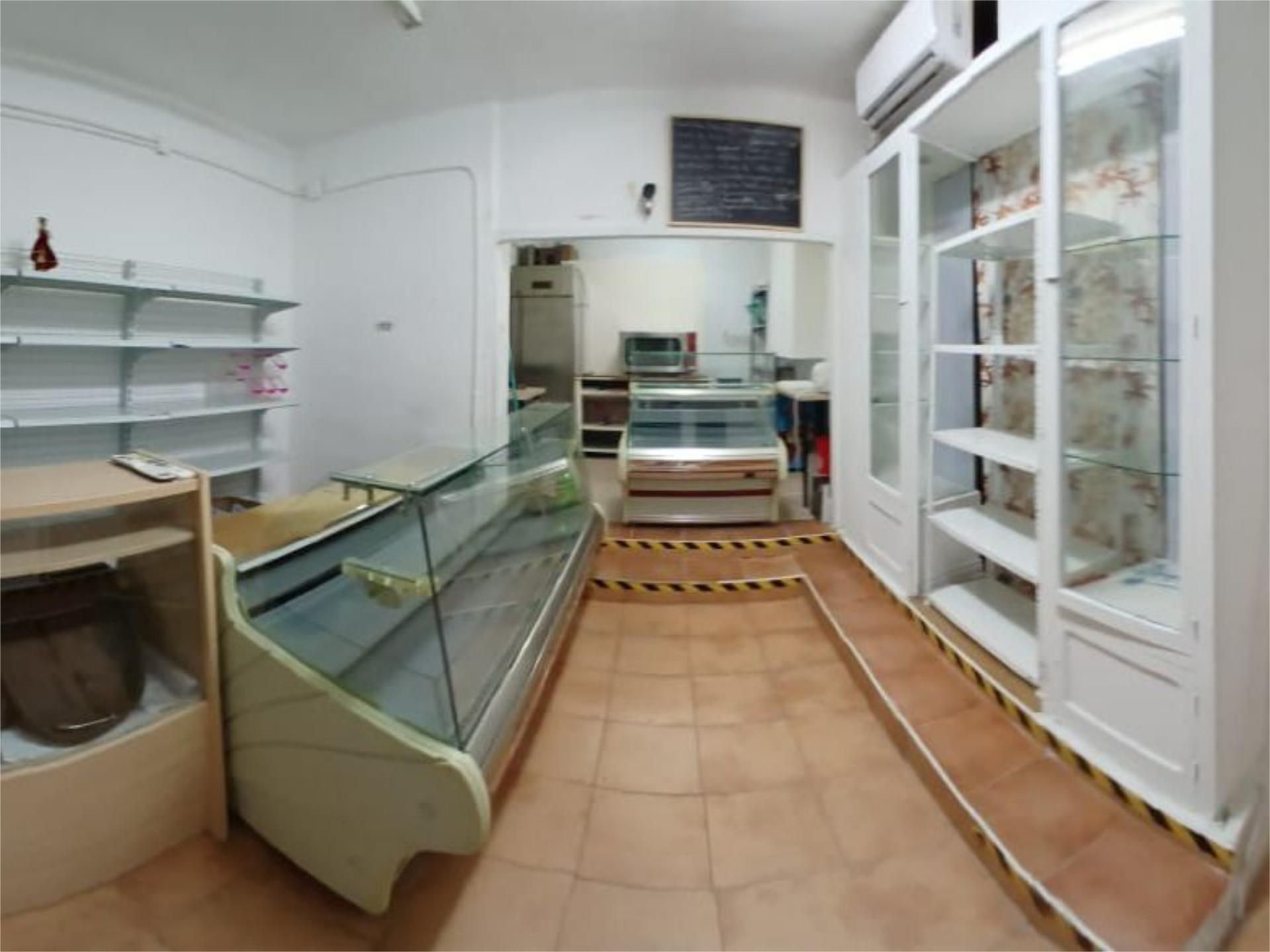 Premises to rent in  Sevilla Capital  with Air Conditioner and Furnished