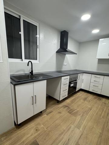 Piso en Venta en Carrer Albuixarres, 60 en Albuixarres