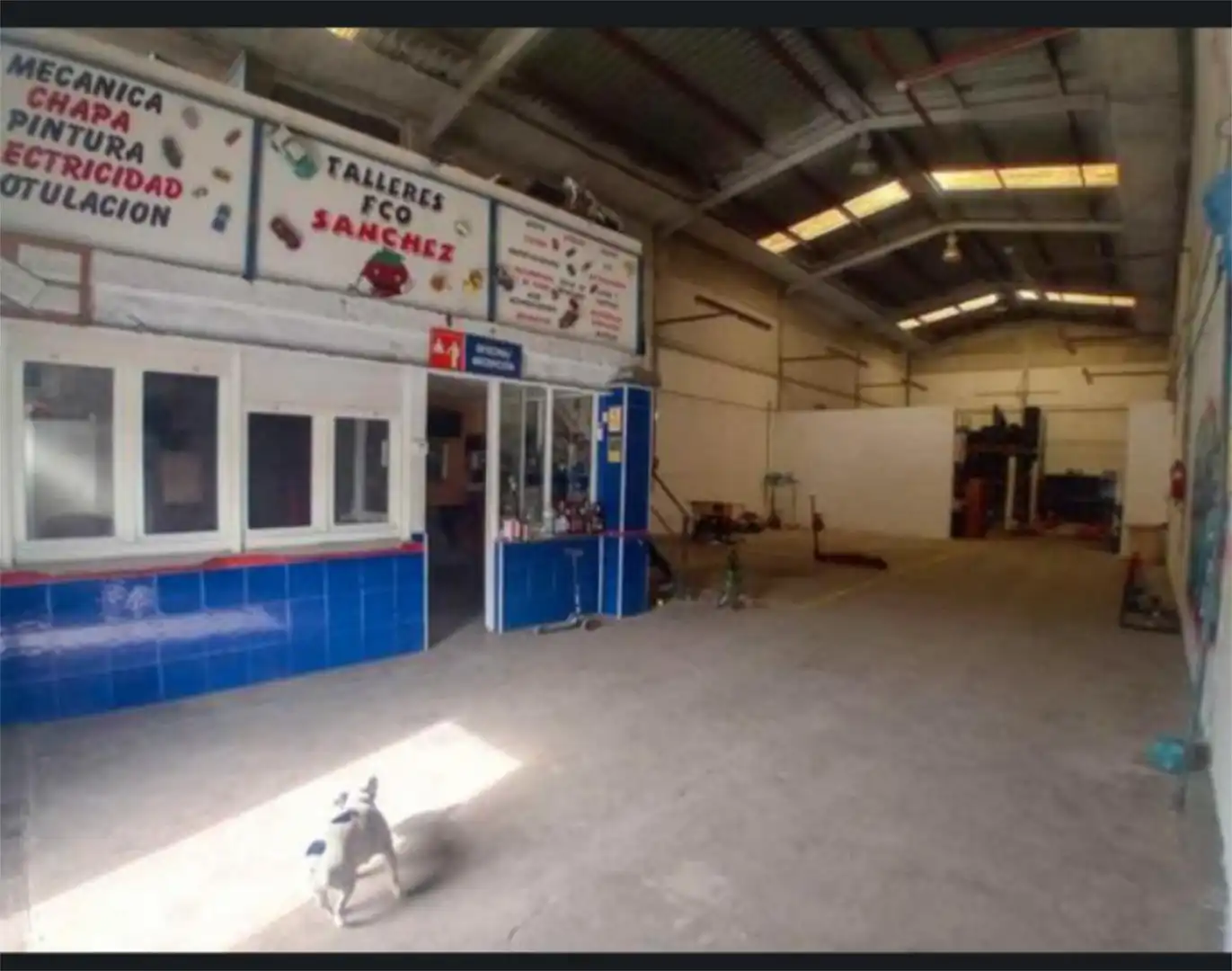 Nave industrial en venta en Calle Angola, 129, San Telmo - Federico Mayo - El Porta Nave industrial en venta en Jerez de la Frontera con Aire acondicionado