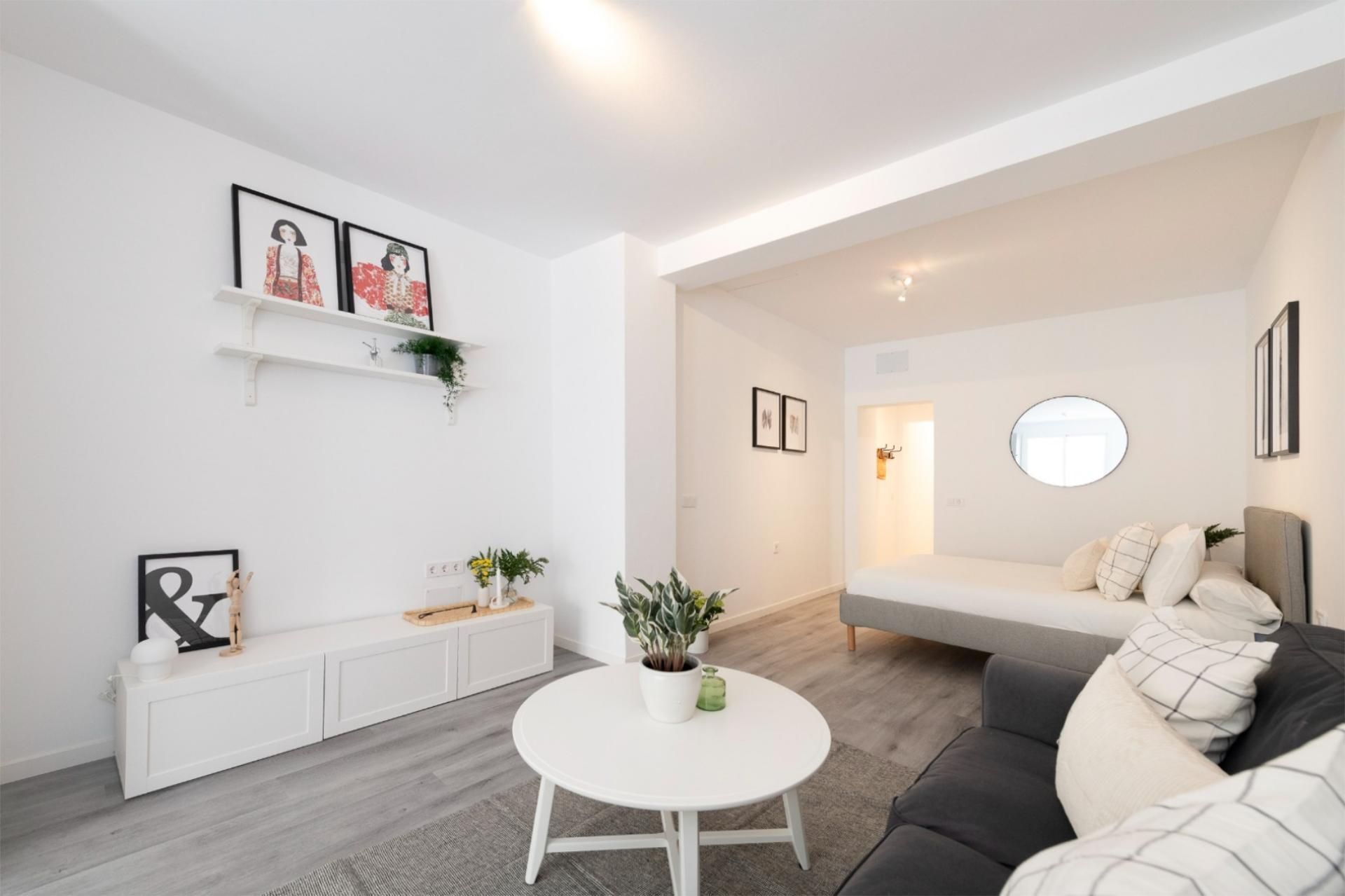 Bedroom of Flat to rent in Málaga Capital  with Air Conditioner, Heating and Parquet flooring