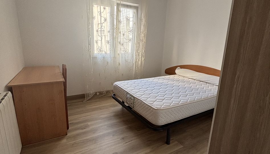 Zimmer in Rúa Almirante Matos, 6, Campo da Torre - Mollabao, Pontevedra Capital - Bild 1 Foto 1 von Zimmer in Rúa Almirante Matos, 6, Campo da Torre - Mollabao, Pontevedra Capital